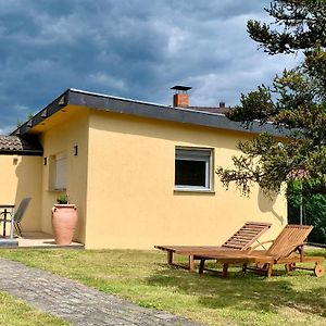 Idyllisches Ferienhaus In Ruhiger Lage Wölsickendorf-Wollenberg Exterior photo