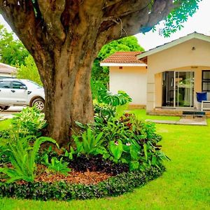 Cozy Guest House Lilongwe Exterior photo