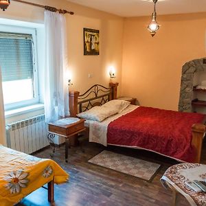 Sobe In Apartma Pilih Vipava Room photo