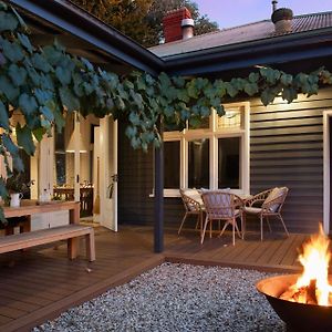 The Elm Tree Daylesford Exterior photo