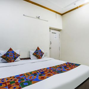 Fabexpress Grand Resort Agra (Uttar Pradesh) Room photo