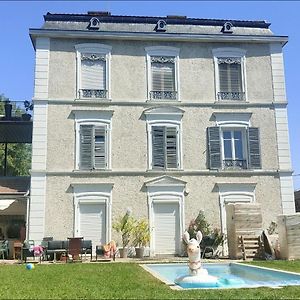 Joli Studio Dans Maison De Maitre Collonges-au-Mont-d'Or Exterior photo