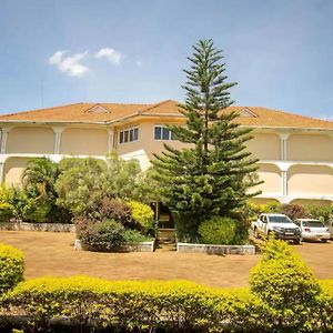 Golden Tripod Hotel Tororo Exterior photo