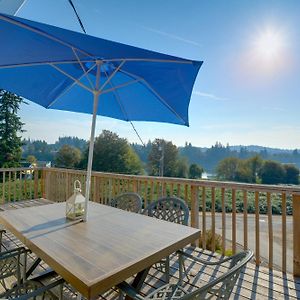 Relaxing Poulsbo Duplex With Liberty Bay Views! Exterior photo