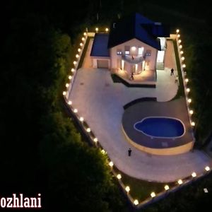 Rezidenca Dozhlani With Private Pool & Yard Bajram Curri Exterior photo