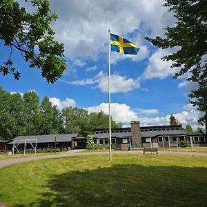 Nature Shelter Hotel Åsljunga Exterior photo