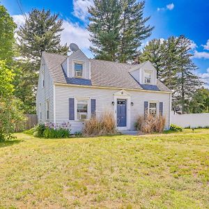 Westfield Vacation Rental With Porch, Pets Welcome! Exterior photo