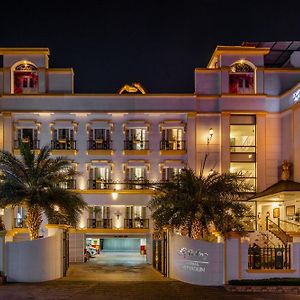 Sterling Marbella Dehradun Exterior photo