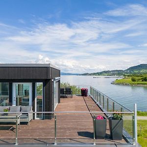 Exclusive Penthouse, Ocean View, Roof Terrace, Private Parking - Trondheim Exterior photo