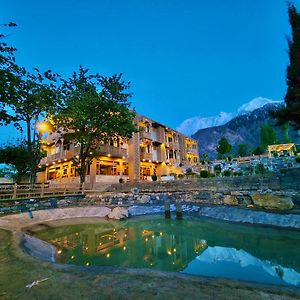 Dumani Nagar Hotel & Resort Karimabad (Hunza) Exterior photo