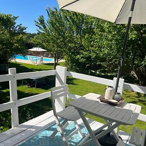 La Colline De Tilleul - Les Deux Puits - Cosy Cottage With Swimming Pool Near Aubeterre Saint-Romain (Charente) Exterior photo