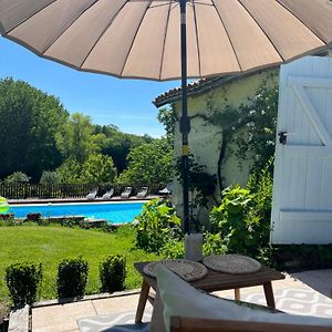 La Colline De Tilleul - De La Colline 4 Star Rated - Beautiful Cottage Near Aubeterre Saint-Romain (Charente) Exterior photo