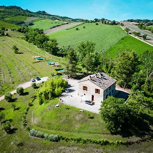 Il Casale Di Giovanna Offida Exterior photo