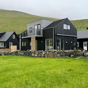 Okkara Summarhus Vith Gjogv - Luxury Cottage - Unique Location Gjógv Exterior photo