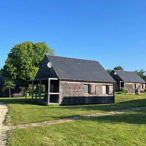 Les Lodges De Sainte-Suzanne Sainte-Suzanne (Mayenne) Exterior photo