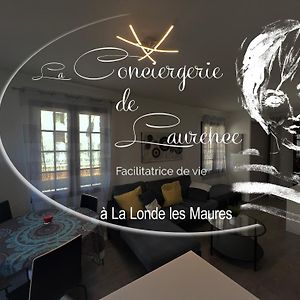 Appartement Pour 2 Personnes En Ville La Londe-les-Maures Exterior photo