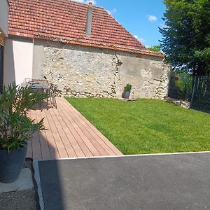 L'Annexe - Logement En Champagne Pargny-les-Reims Exterior photo