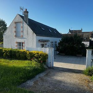 Maison De Bord De Loire Sully-sur-Loire Exterior photo