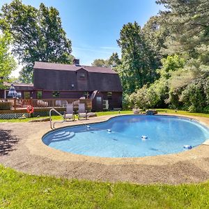 Spacious East Haddam Retreat With Private Pool! Exterior photo