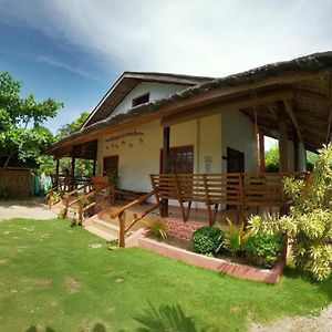 Pamana Beach House Batangas Exterior photo