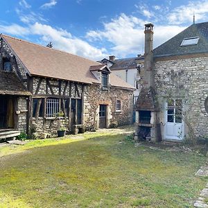 Charme Et Pierres De Loire Saint-Benoît-sur-Loire Exterior photo