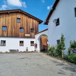 Ferienhaus Ederhof - Idyllischer Vierseithof, Kinder- Und Hundefreundlich, Referenzen Auf Fewo-Direkt Nachlesbar Aidenbach Exterior photo