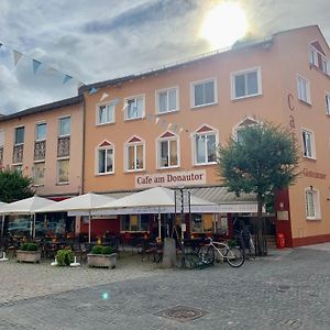 Cafe Am Donautor Kelheim Exterior photo