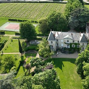 Gite Ou Chambres D'Hotes Au Chateau De Montclair Pommiers (Rhone) Exterior photo