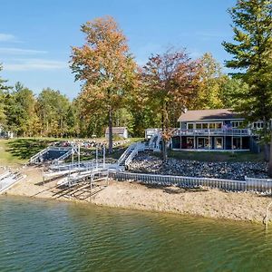 Lakefront Luxury With Private Beach, Sleeps 14 Gladwin Exterior photo