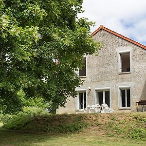 Maison Accueillante A Monthenault Avec Jardin Prive Exterior photo