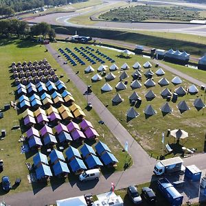 100 Jaar Tt Circuit Glamping Assen 2025 Exterior photo