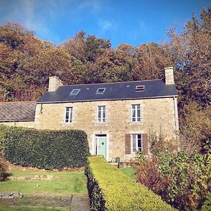 Maison Du Bonheur, A Beautiful Stone Built House, Plésidy Exterior photo