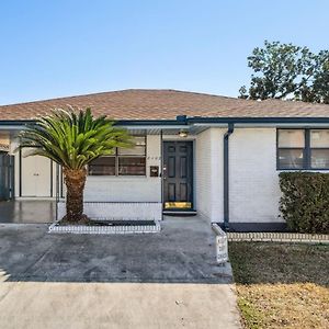 Nola Vacation Hub Metairie Exterior photo