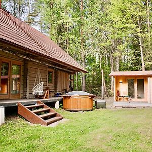 Quiet Log House, Vaikne Palkmaja, Saun Ja Kuemblustuenn Rannakula (Tartu) Exterior photo