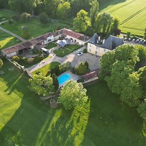 Chateau De La Vallade Saint-Porchaire Exterior photo