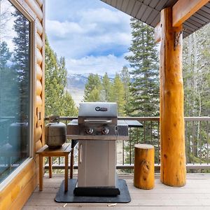 Smiley Creek Log Cabin In Idyllic Location For Hiking And Snowmobiling Ketchum Exterior photo