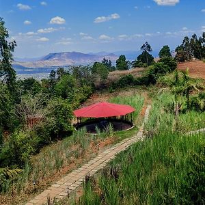 Terra On A Hill Panchgani Exterior photo