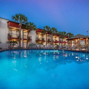 La Quinta By Wyndham Clearwater Central Exterior photo