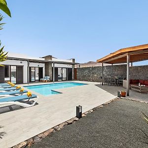 3 Bedroom Villa Pool Short Walk From Papagayo Beach Playa Blanca (Lanzarote) Exterior photo