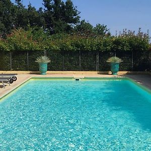 Villa Provencale Entre Cevennes Et Provence Avec Une Grande Piscine Et Un Terrain De Petanque Martignargues Exterior photo