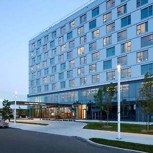 Courtyard By Marriott Montreal Laval Exterior photo