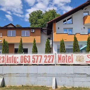 Motel Dreams Novi Travnik Exterior photo