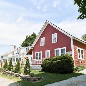 Craftsbury Farmhouse Exterior photo