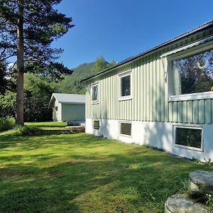 Green House With 3 Bedrooms Skjold (Troms) Exterior photo