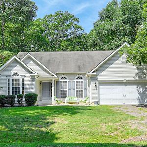 Dog-Friendly Family Retreat Near Chincoteague Bay! Greenbackville Exterior photo