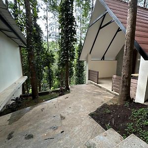 100 Oaks Estate Yercaud Exterior photo