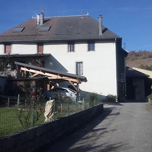 Maison D'Hotes Chez Sylvie Et Guy Quenard Chignin Exterior photo