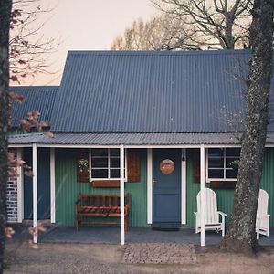 Little Tin House Van Reenen Exterior photo