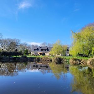 Le Domaine Des Sources Landévant Exterior photo