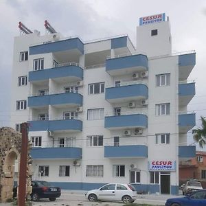 Cesur Pansiyon Yumurtalik Exterior photo